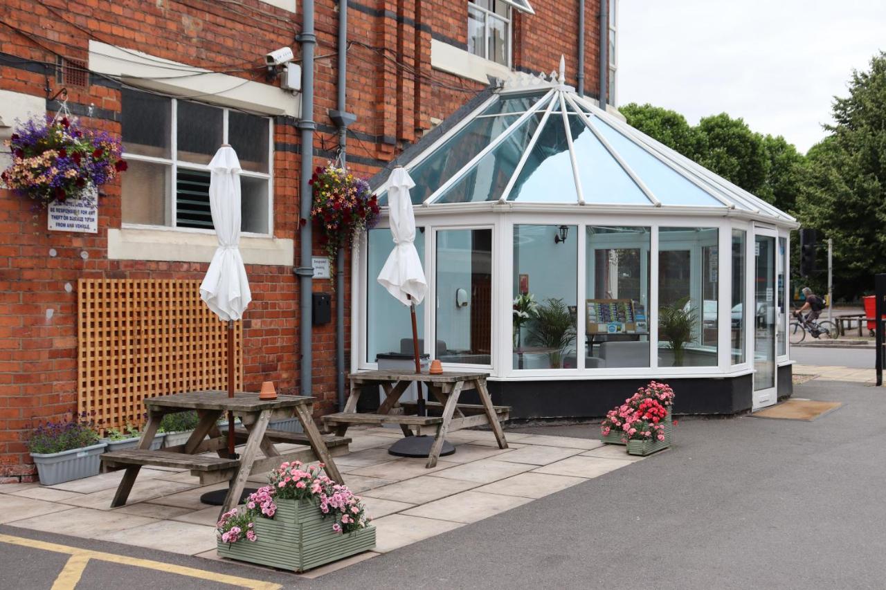 Plough Hotel Northampton Exterior foto